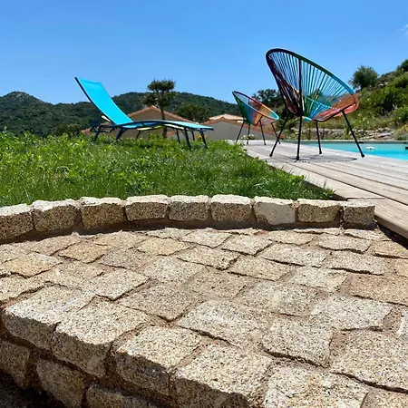 En A Vue Panoramique Sur Porto-vecchio ! Ferienhaus Sotta