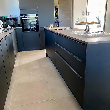 Feriehus En A Vue Panoramique Sur Porto-vecchio ! Sotta